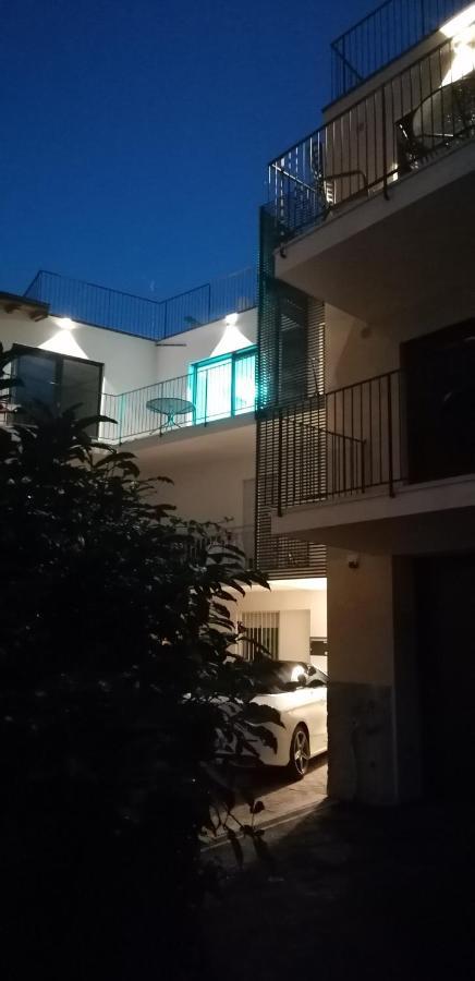 New Marina Apartments توري ديل بيناكو المظهر الخارجي الصورة