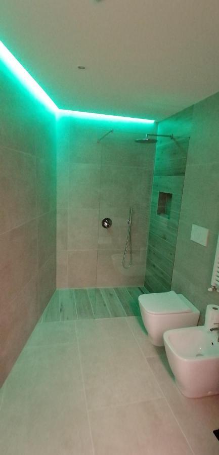 New Marina Apartments توري ديل بيناكو المظهر الخارجي الصورة