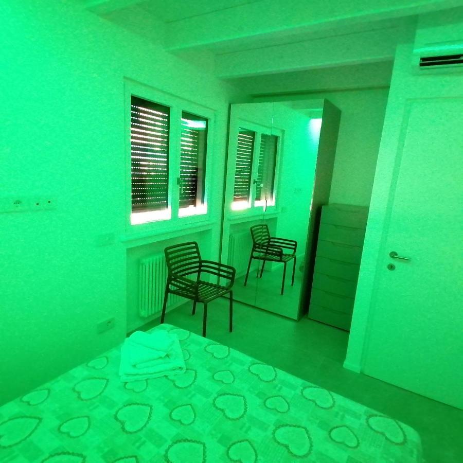 New Marina Apartments توري ديل بيناكو المظهر الخارجي الصورة