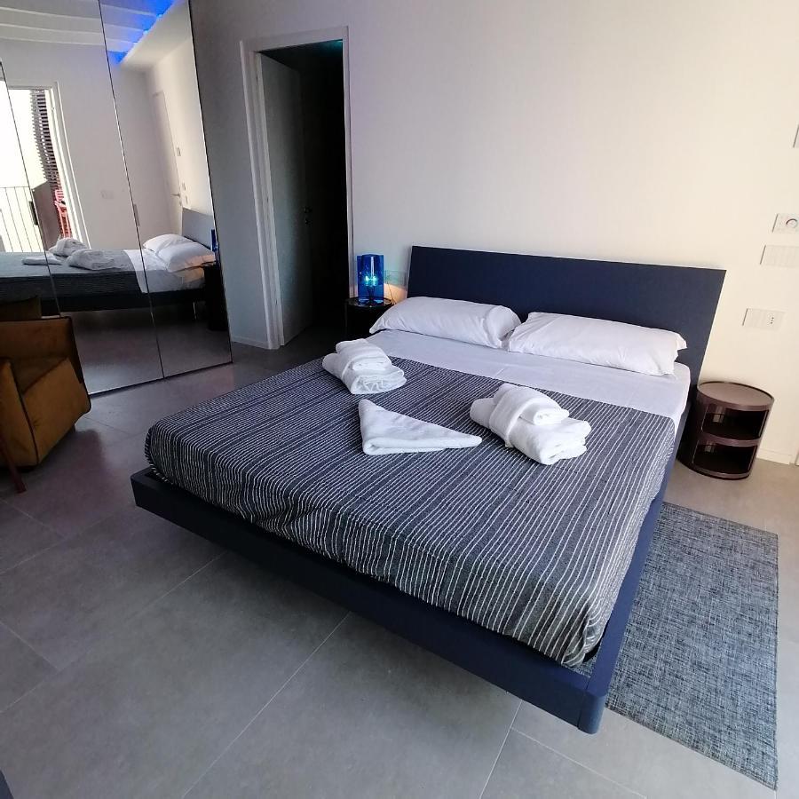 New Marina Apartments توري ديل بيناكو المظهر الخارجي الصورة